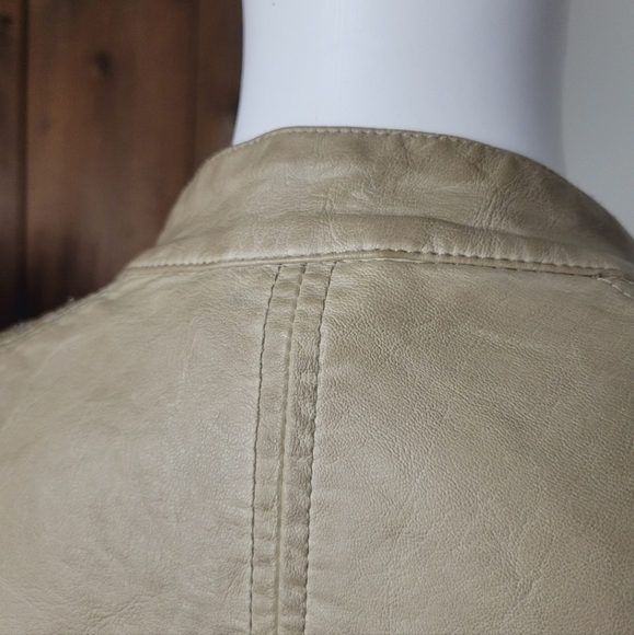 Maurice's Moto Style Tan Faux Leather Jacket Women's Small S Fall Zip Pockets - Picture 7 of 11